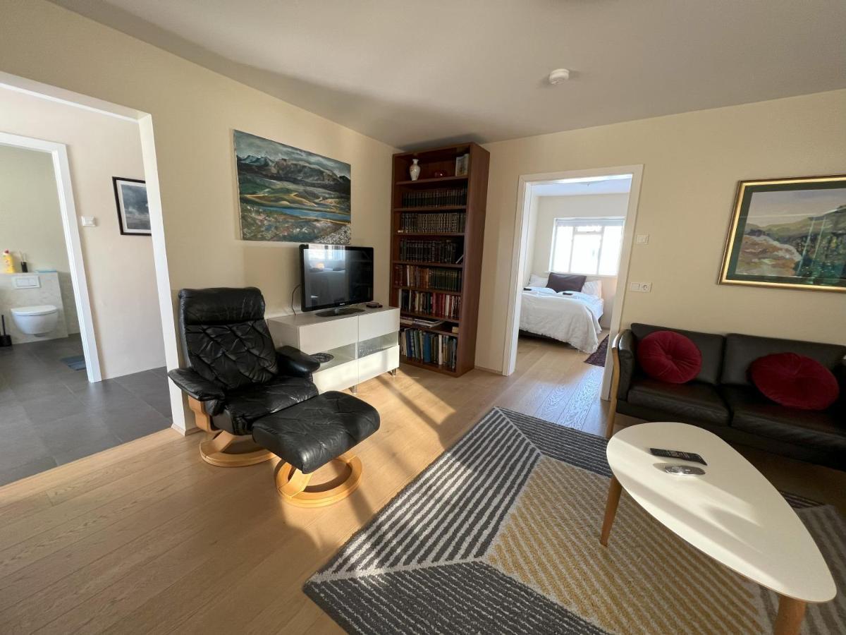 Guesthouse Akureyri - Apartments Near Down Town Eksteriør bilde