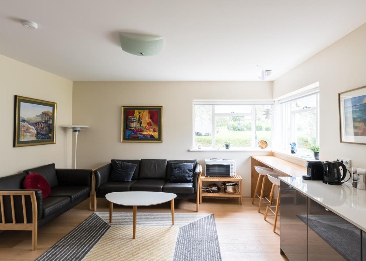 Guesthouse Akureyri - Apartments Near Down Town Eksteriør bilde
